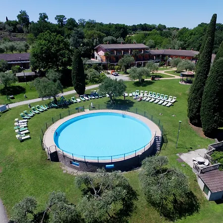 Club Del Sole Desenzano Boutique Дезенцано-дель-Гарда