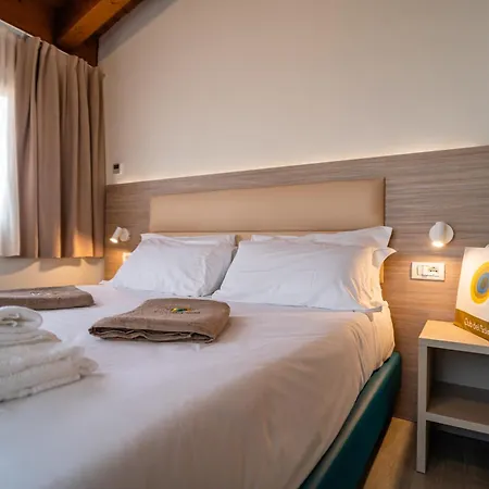 Club Del Sole Desenzano Boutique