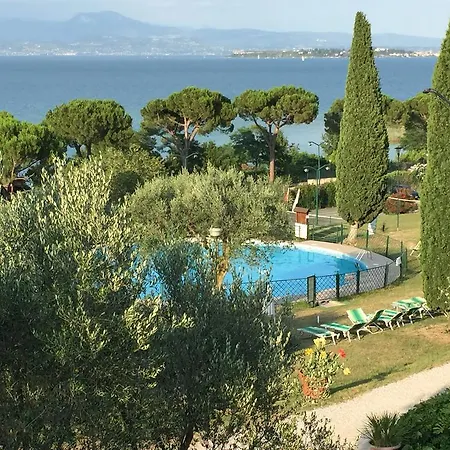 Club Del Sole Desenzano Boutique 4*