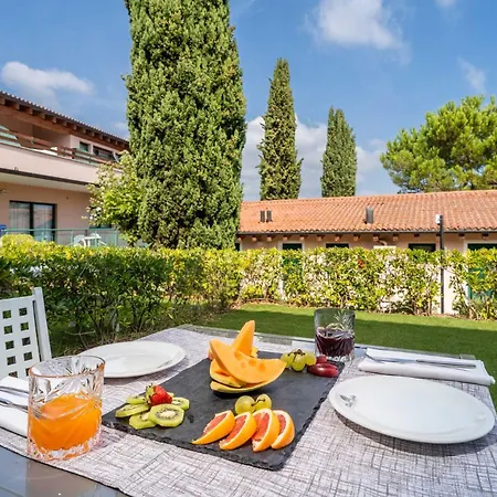 Club Del Sole Desenzano Boutique Aparthotel Desenzano del Garda