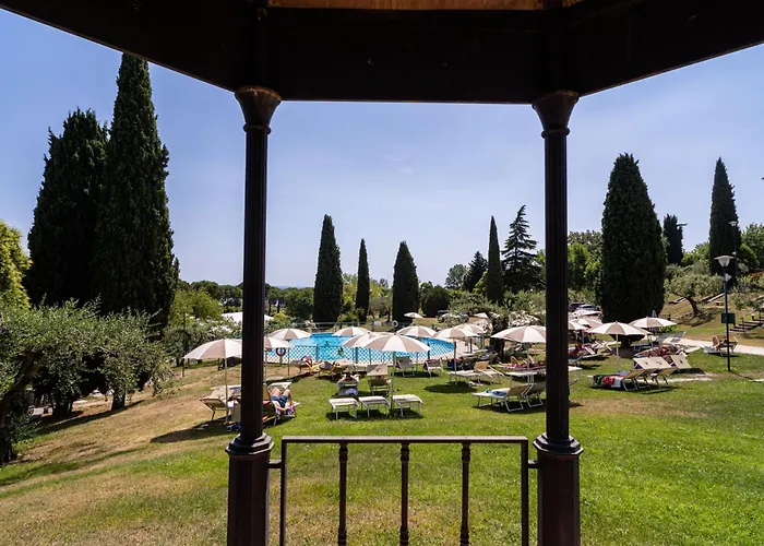 Club Del Sole Desenzano Boutique アパートホテル