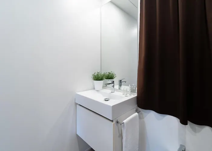 Club Del Sole Desenzano Boutique アパートホテル 4*