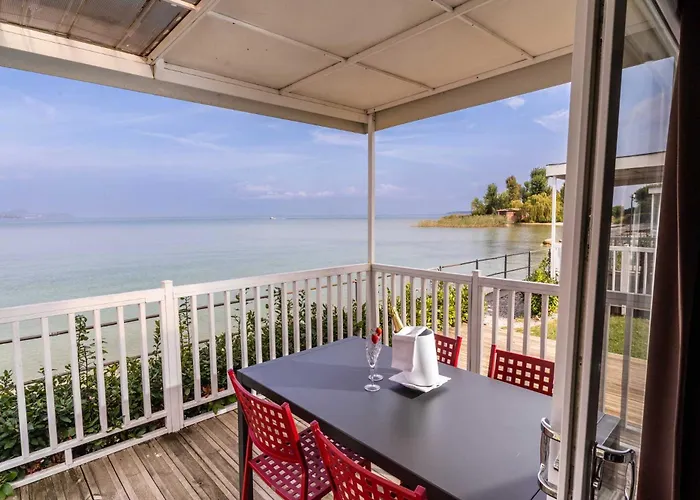 Club Del Sole Desenzano Boutique 4*